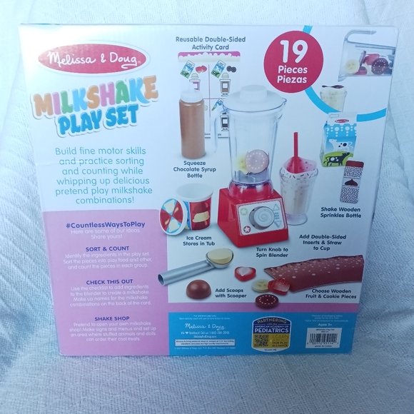 Melissa & Doug Milkshake Play Set 19 Pieces Ages 3+ - Picture 3 of 10